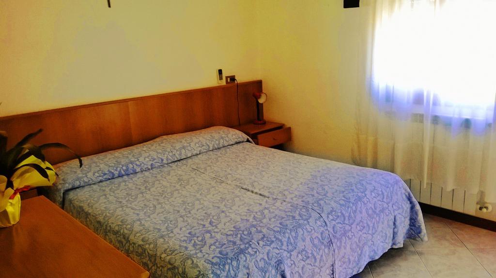 Due Palme Hotel Caorle Kültér fotó