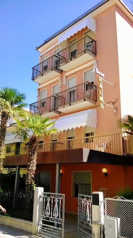 Due Palme Hotel Caorle Kültér fotó