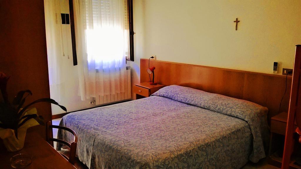 Due Palme Hotel Caorle Kültér fotó